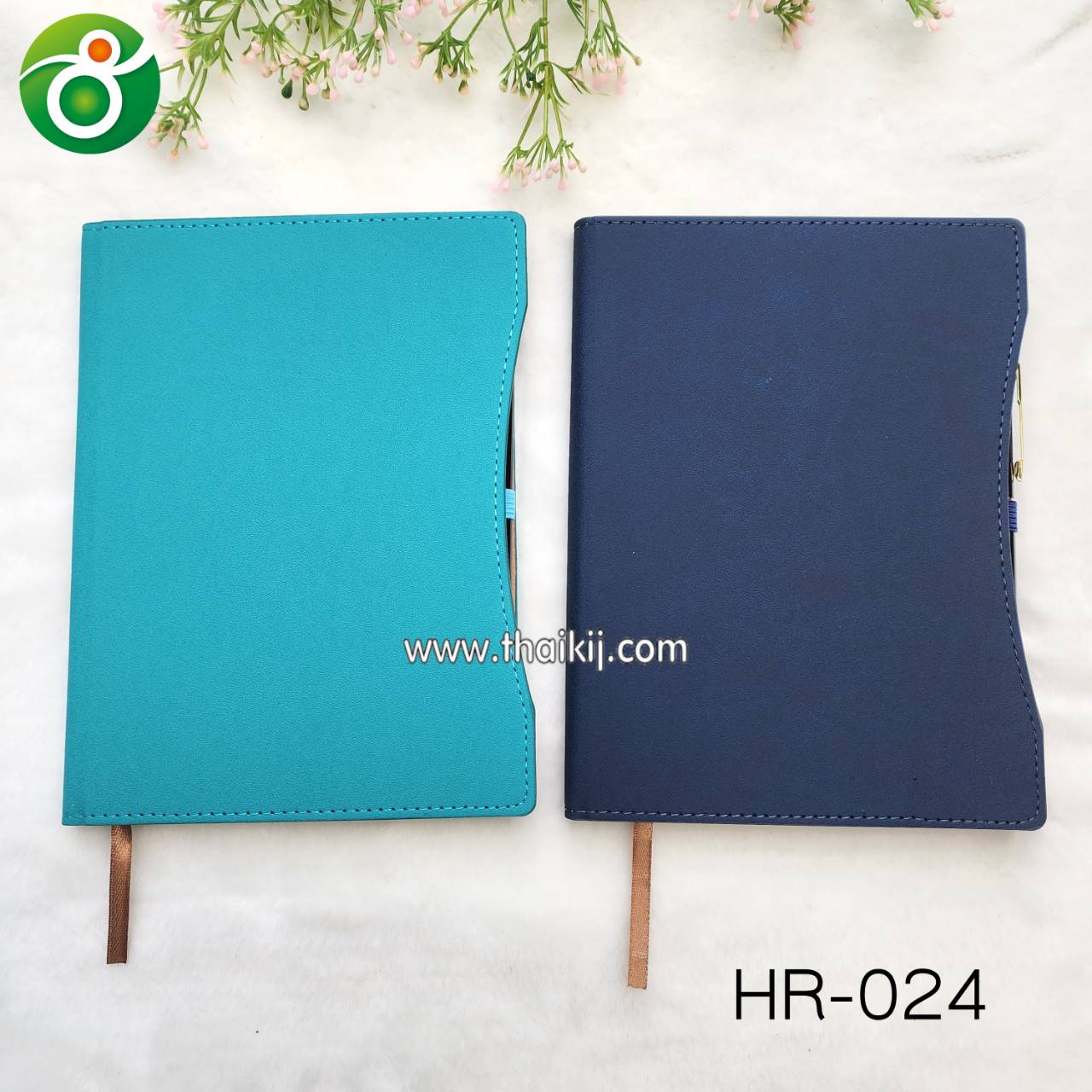 สมุดโน๊ตปกหนังแบบเว้าแถมปากกา
